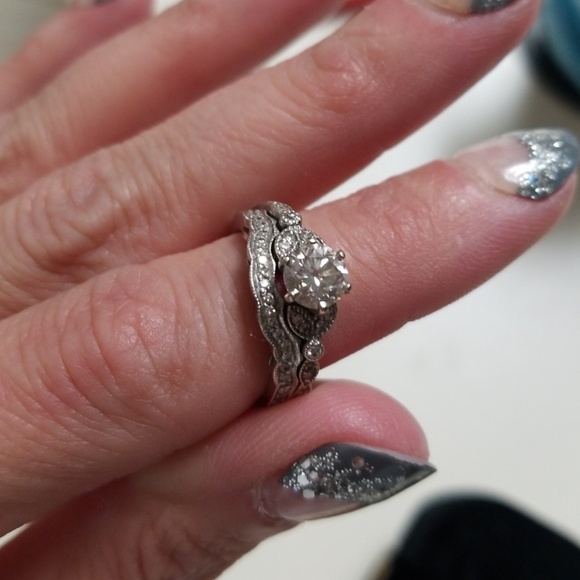 Diamond engagement ring set size  5.5 antique - Picture 5 of 8